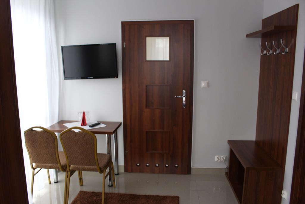Belweder Aparthotel Porosły Стая снимка